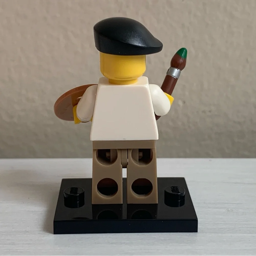 LEGO 8804 Series 4 Artist Minifigure with Accessories & Stand - Picture 2 of 4